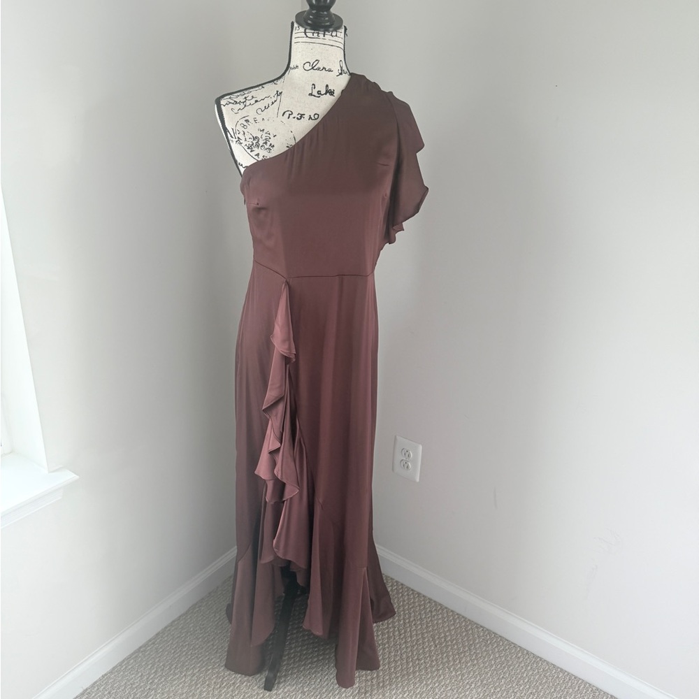 Elegant One-Shoulder Brown Dress